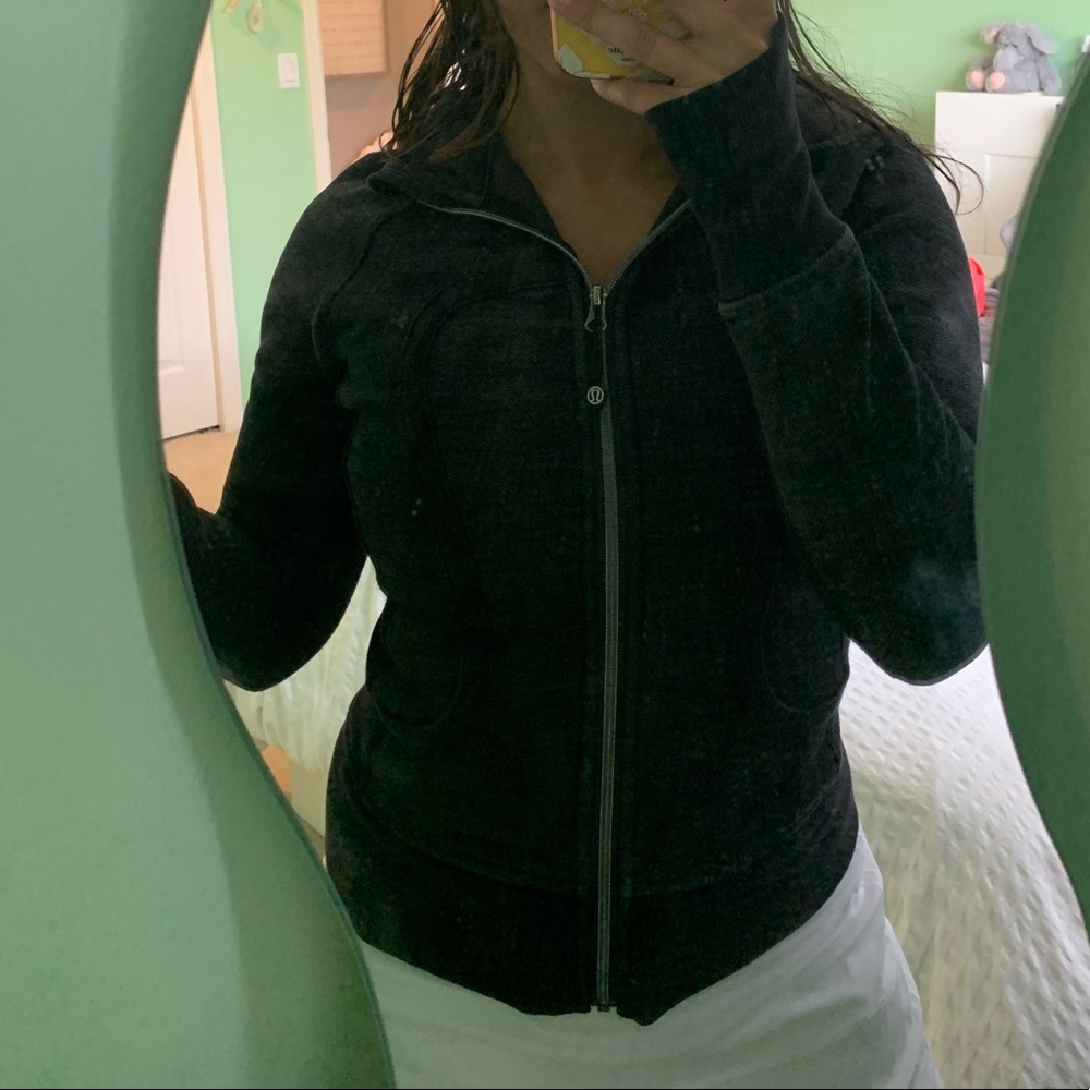 Lululemon Scuba Hoodie Size 4